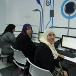 مركز المعرفة الجماهيري يختتم دورة الحاسوب لنساء